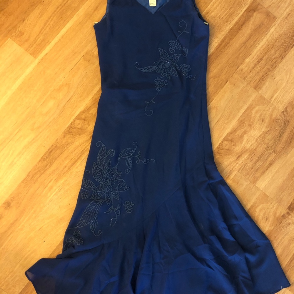 Blue cocktail dress w beading